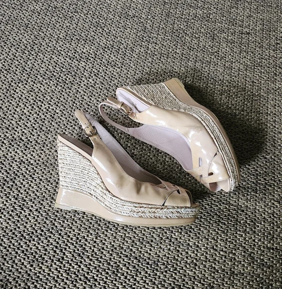 Stuart Weitzman Patent Leather Slingback Woven Wedge Platform Wedges - Picture 6 of 16